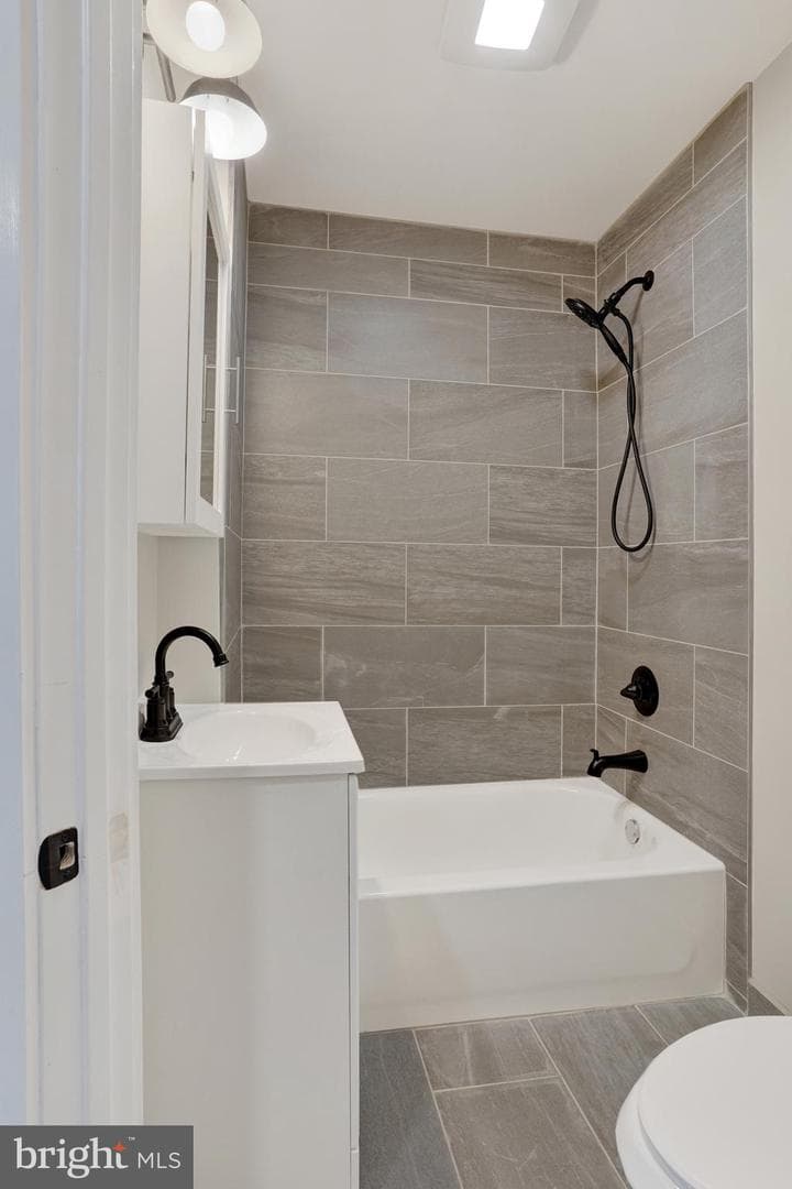 6706 Marsden Street photo 19