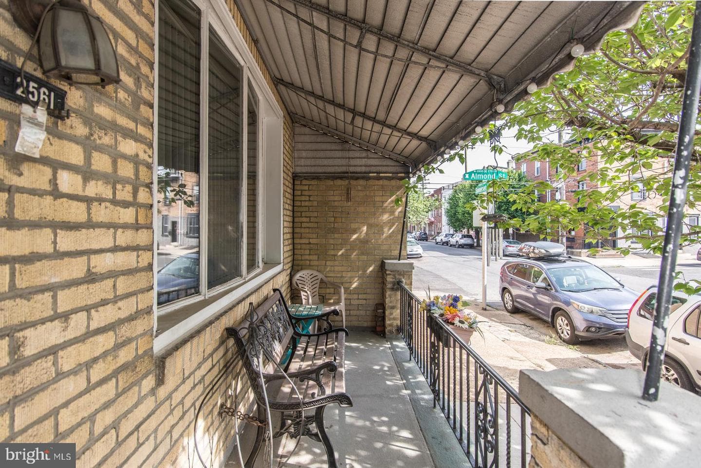 2561 E Somerset Street photo 14
