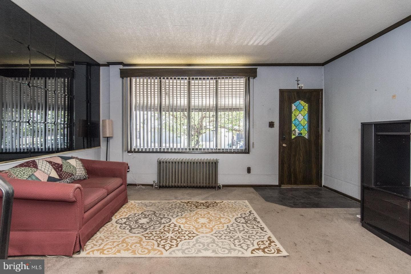 2561 E Somerset Street photo 16