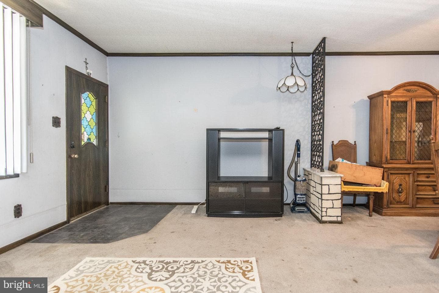 2561 E Somerset Street photo 22