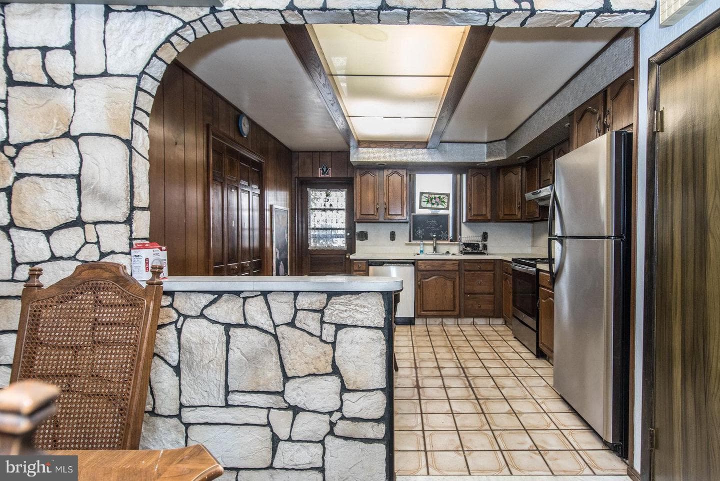 2561 E Somerset Street photo 31