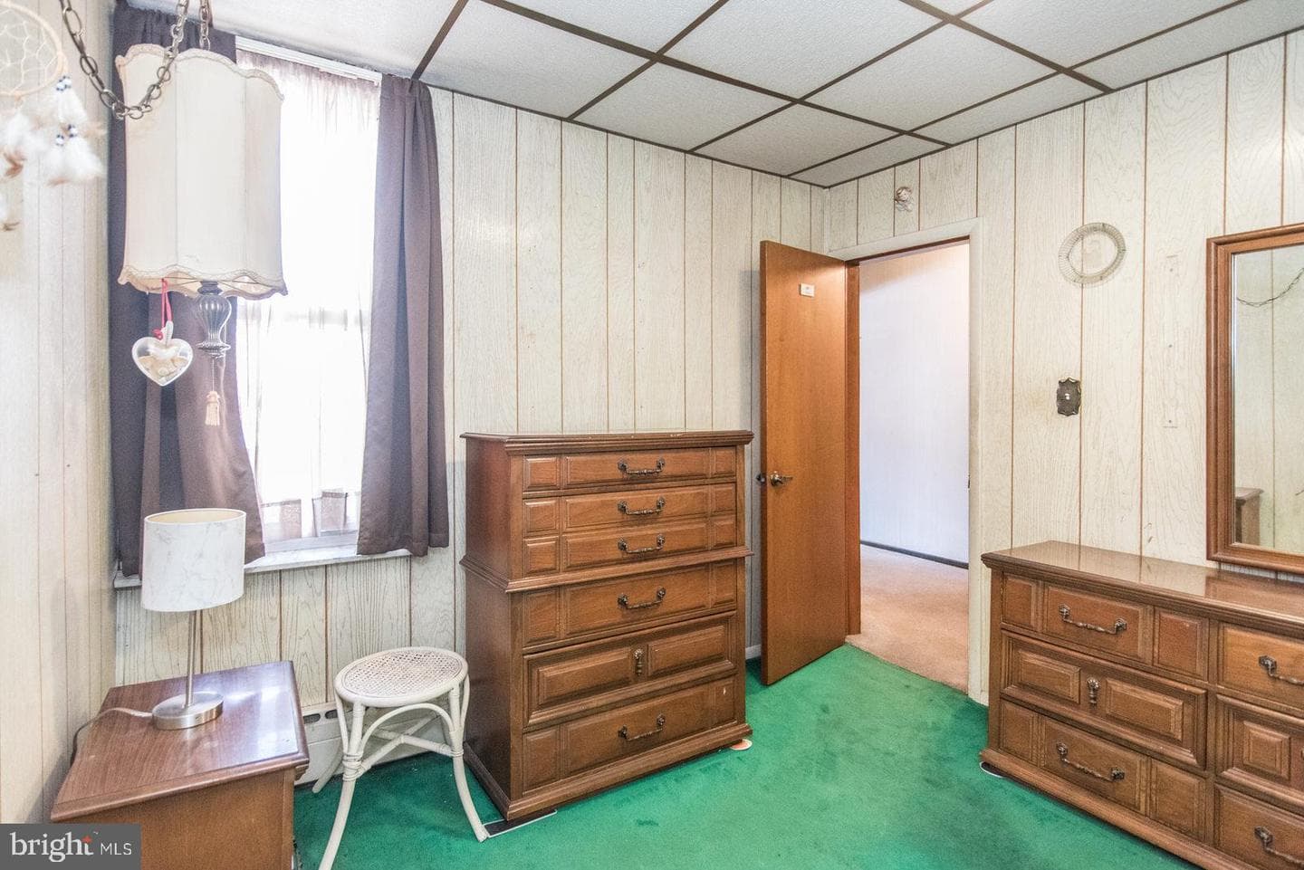 2561 E Somerset Street photo 55