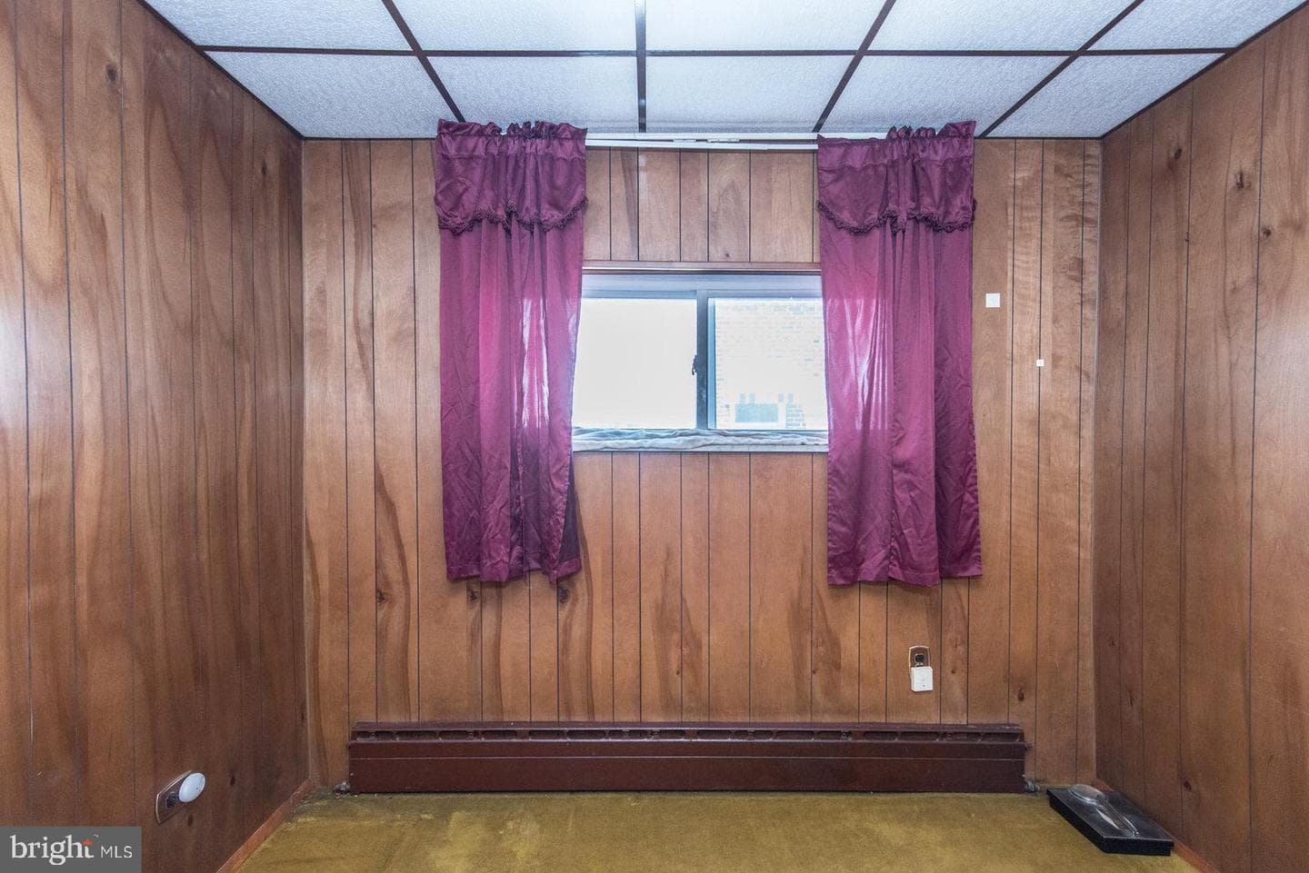 2561 E Somerset Street photo 66