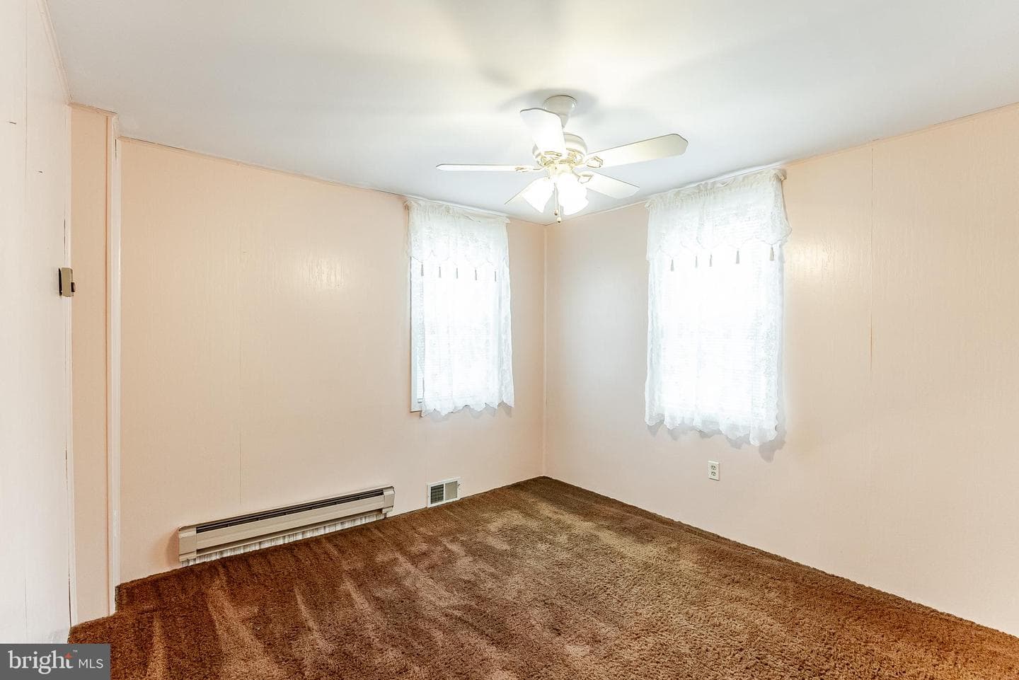9546 Rising Sun Avenue photo 18