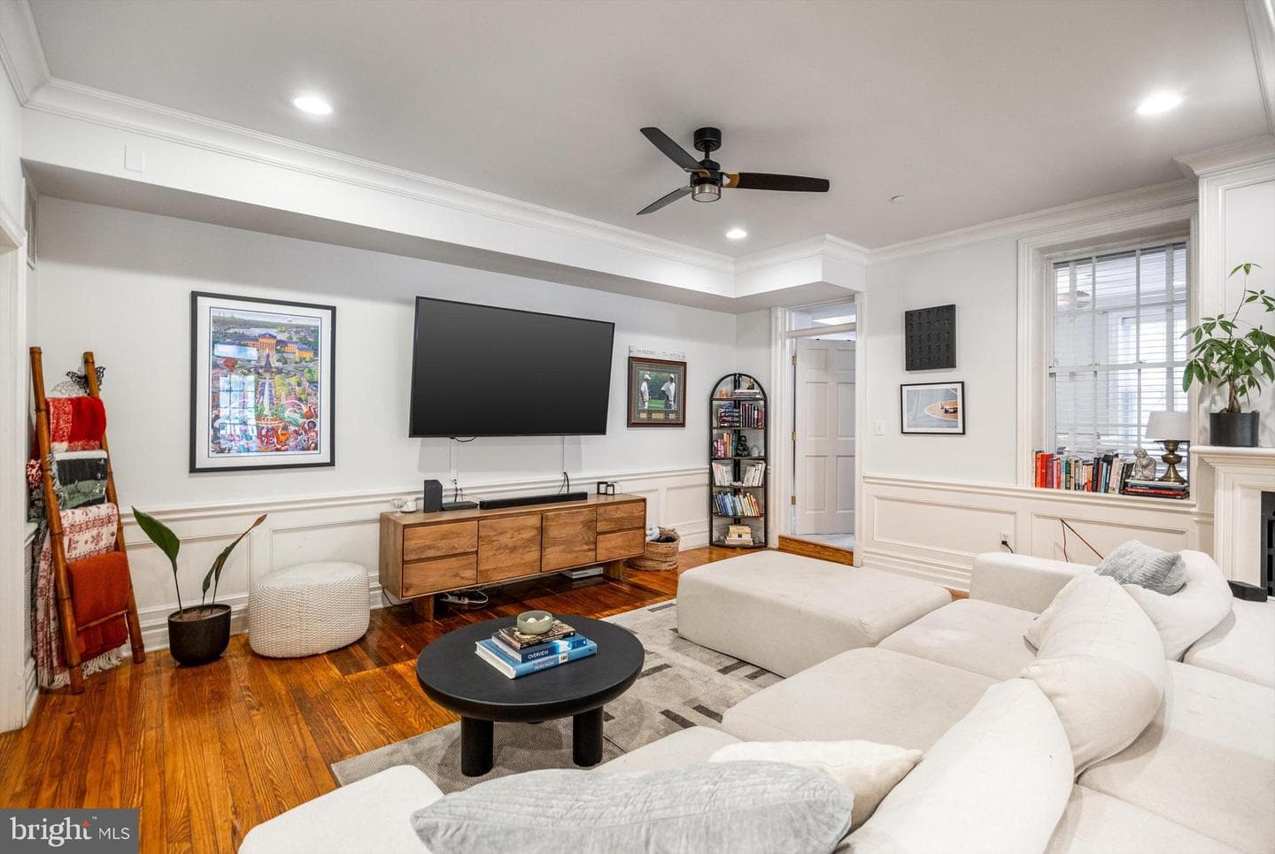 237 N Bread Street #2 photo 8