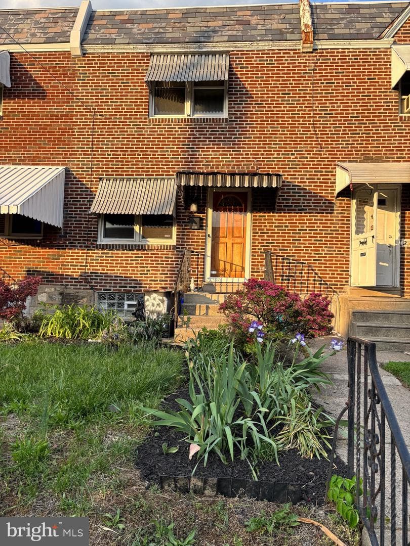 3551 Rhawn Street photo 1