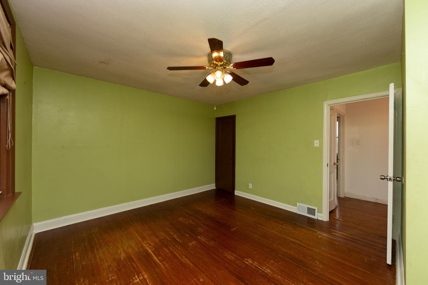 3551 Rhawn Street photo 21