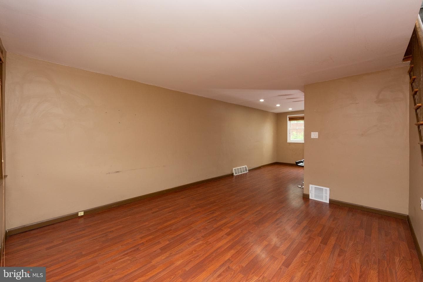 3551 Rhawn Street photo 6