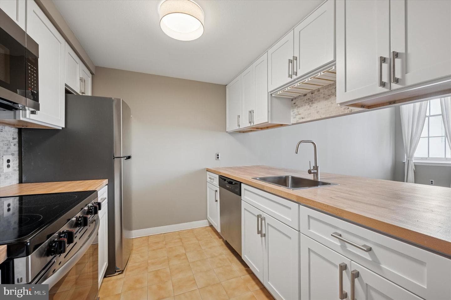 130 N Bread Street #310 photo 7