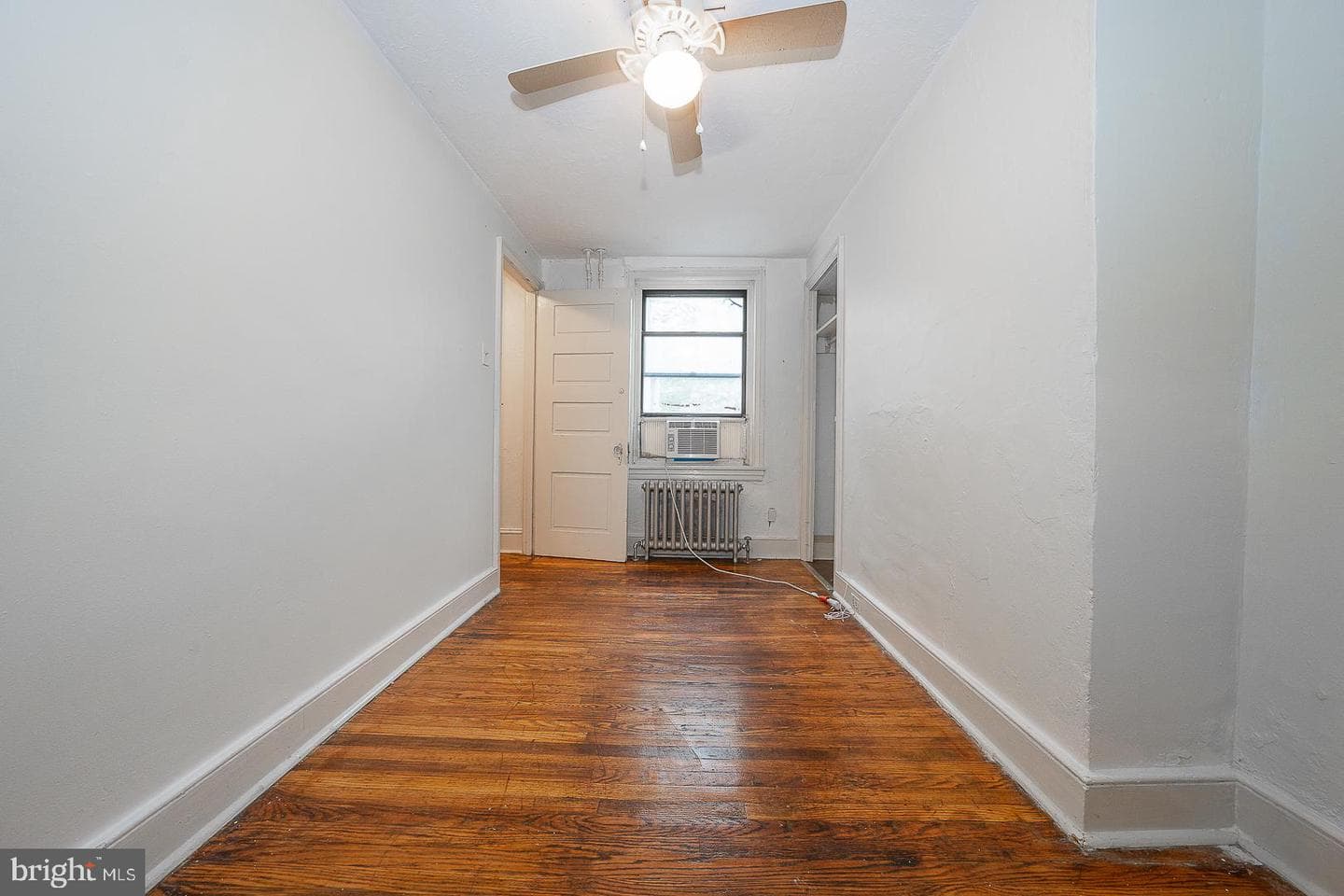 106 N Mole Street photo 19
