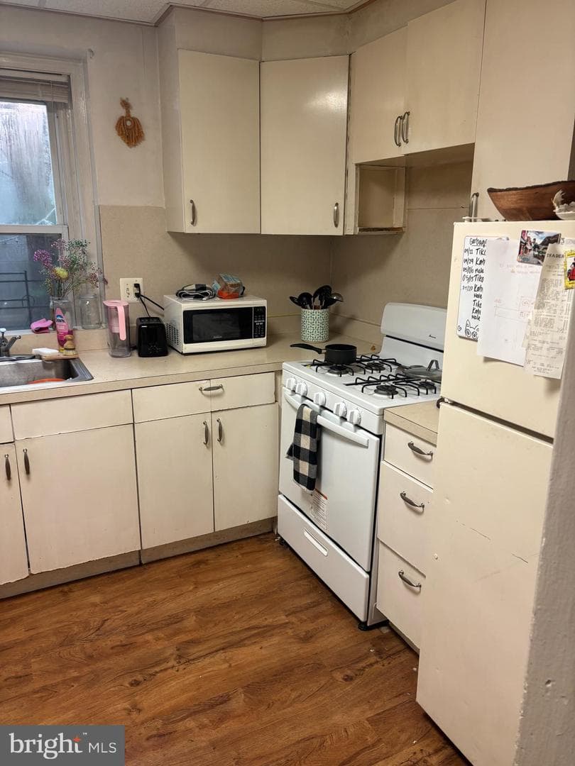 113 N Mole Street photo 7