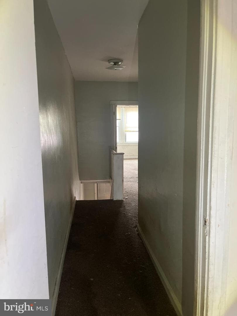 2247 E Cambria Street photo 9