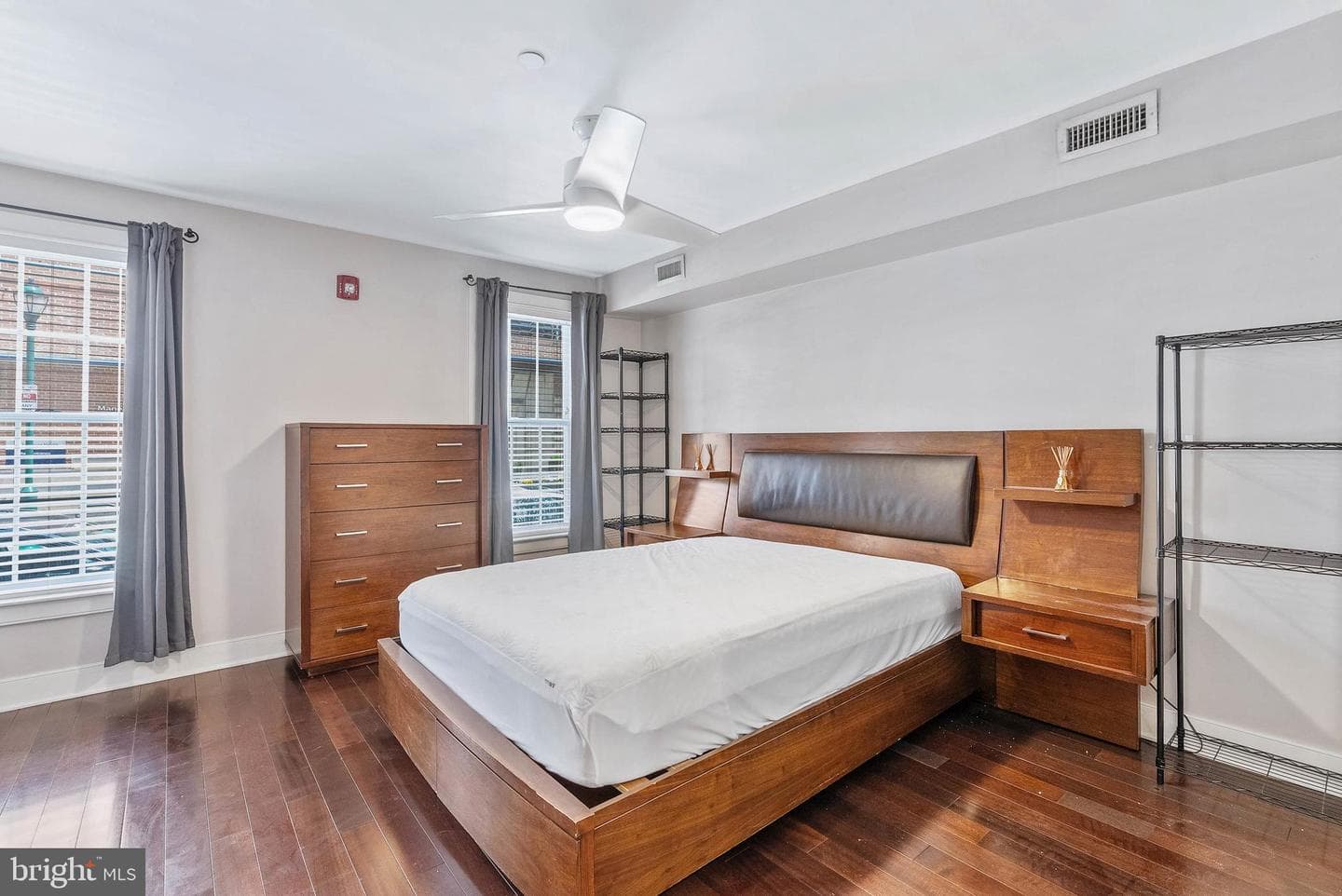 1522 Race St # 1 photo 8
