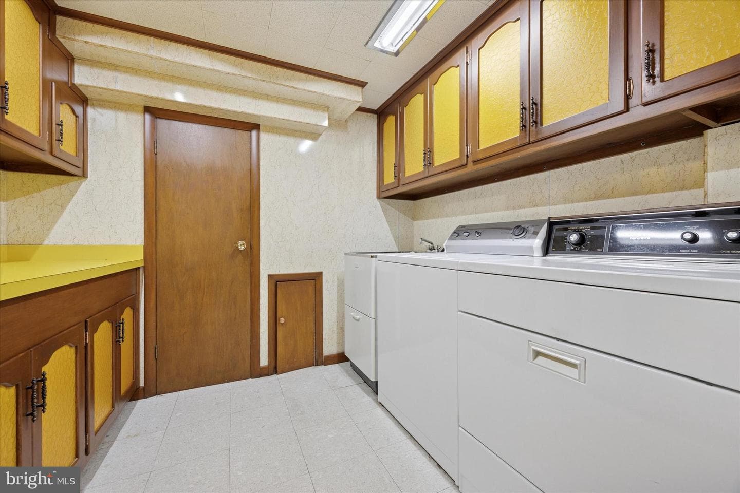 1147 Glenn Street photo 12