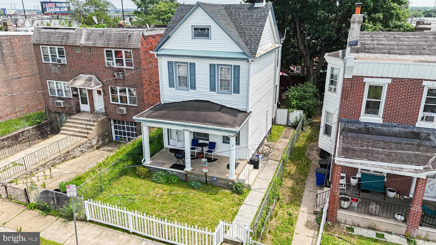 6005 Tulip Street photo 1