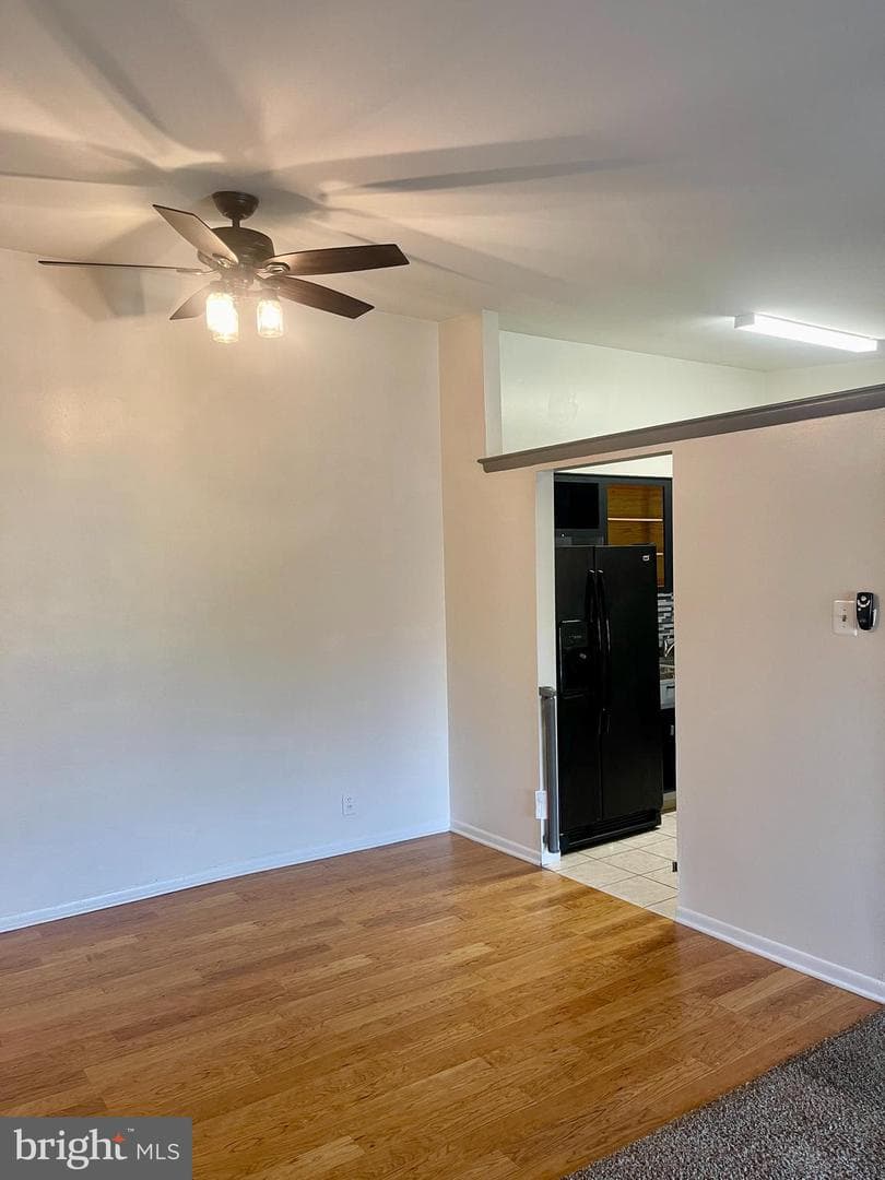 60201 Delaire Landing Road #201 photo 10