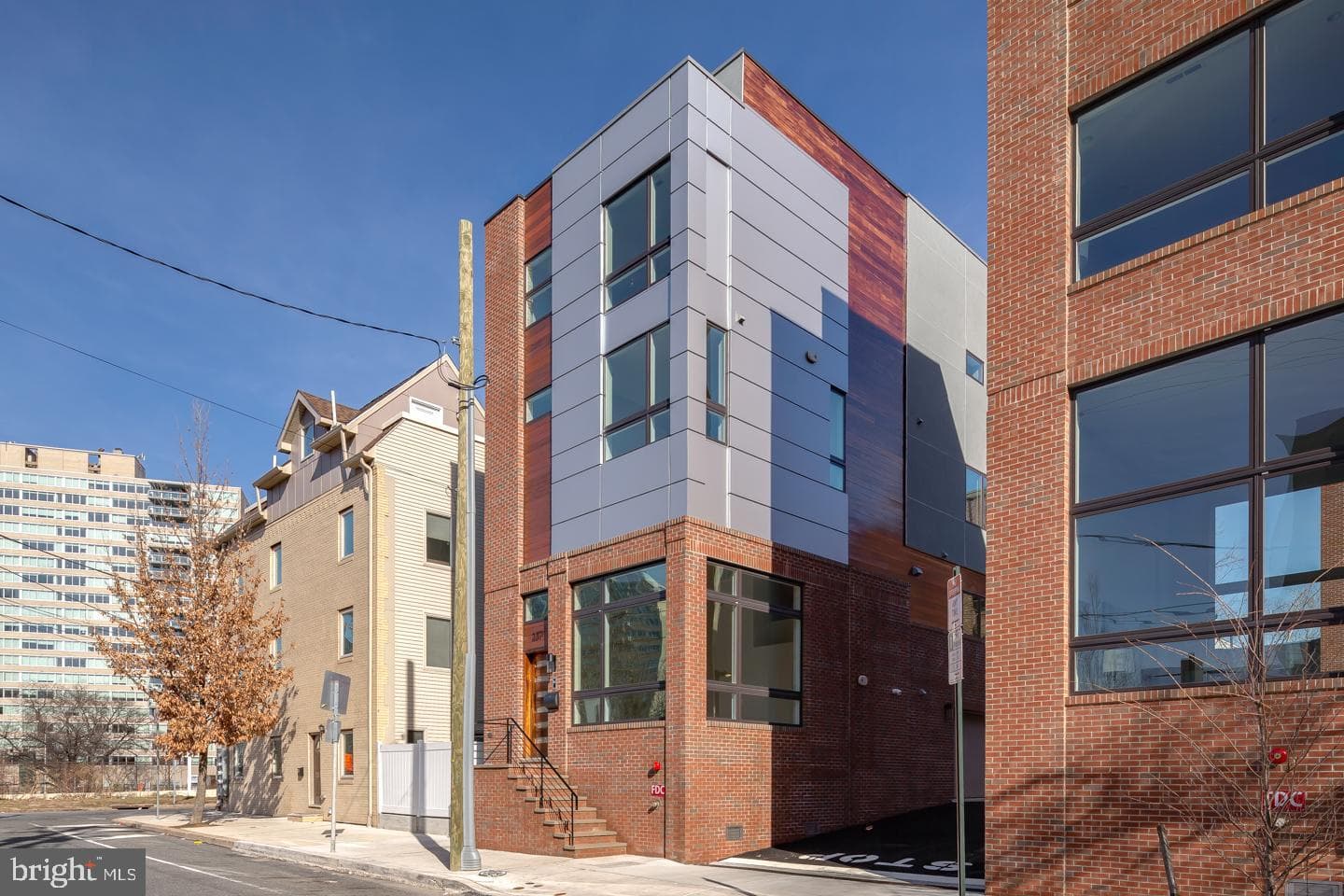 237 N 23rd St # 1 photo 36