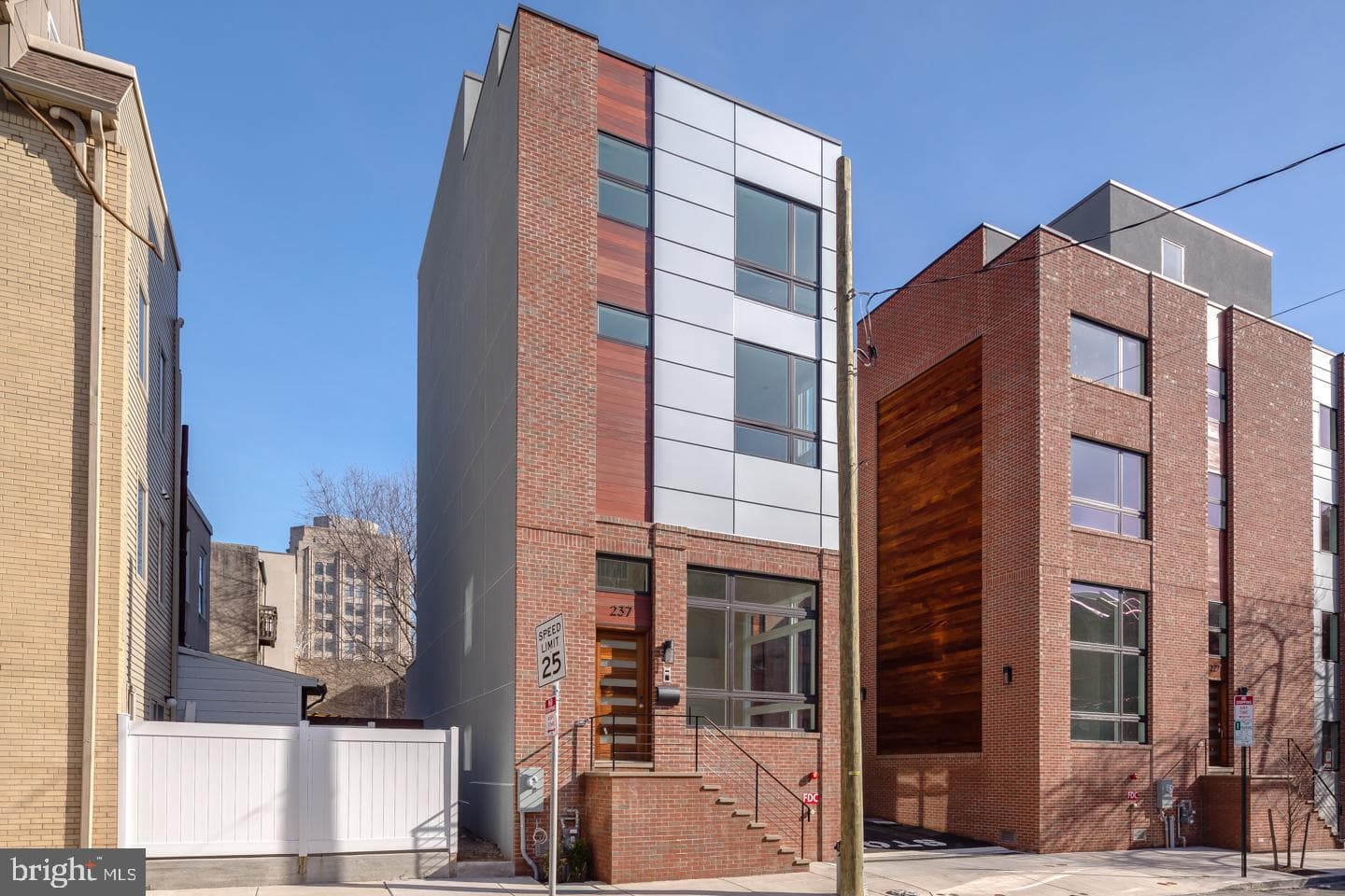 237 N 23rd St # 1 photo 37
