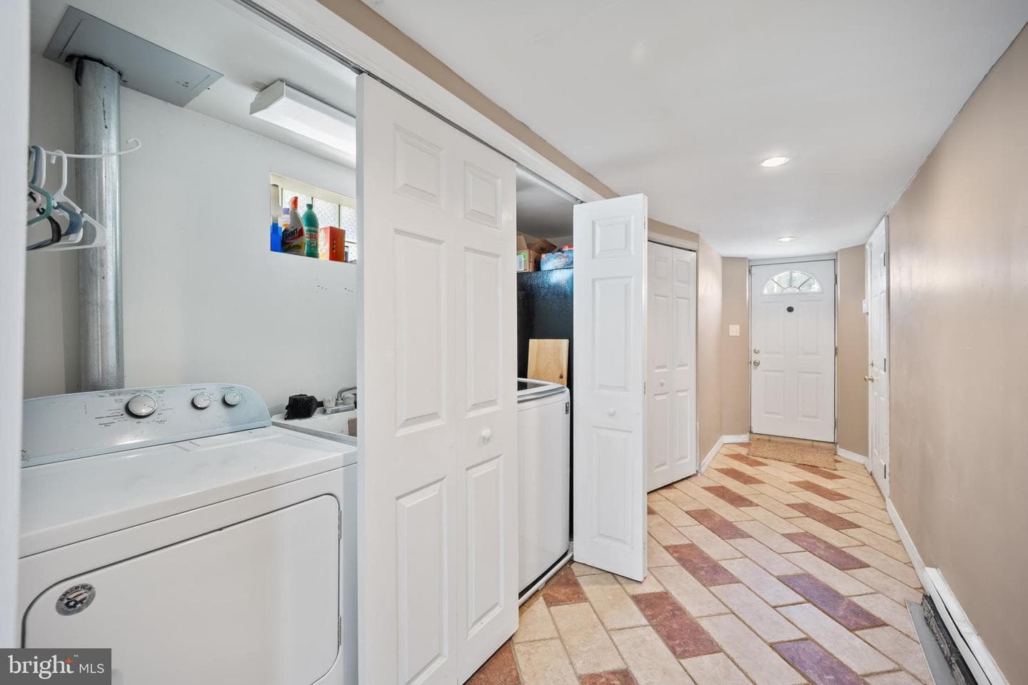 8411 Strahle Terrace photo 31