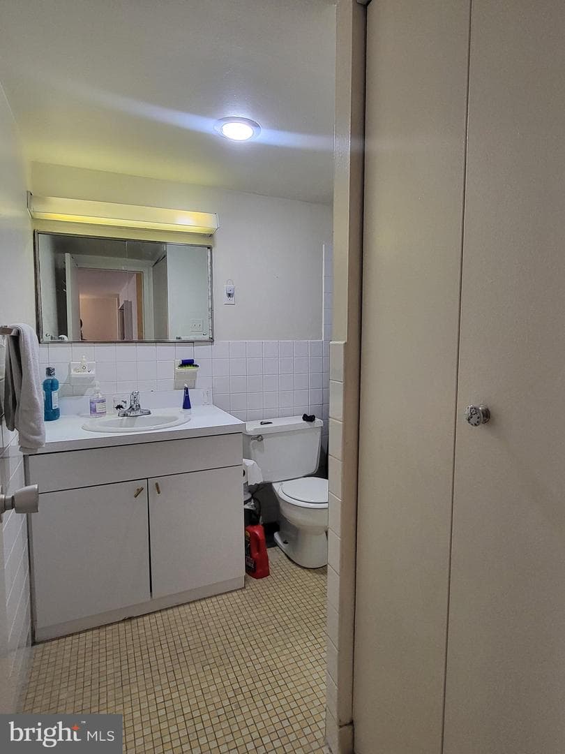 224 W Rittenhouse Square #413 photo 11