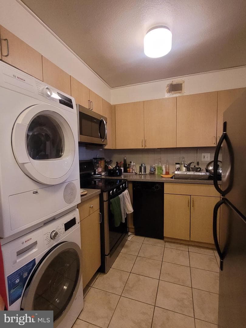 224 W Rittenhouse Square #413 photo 4