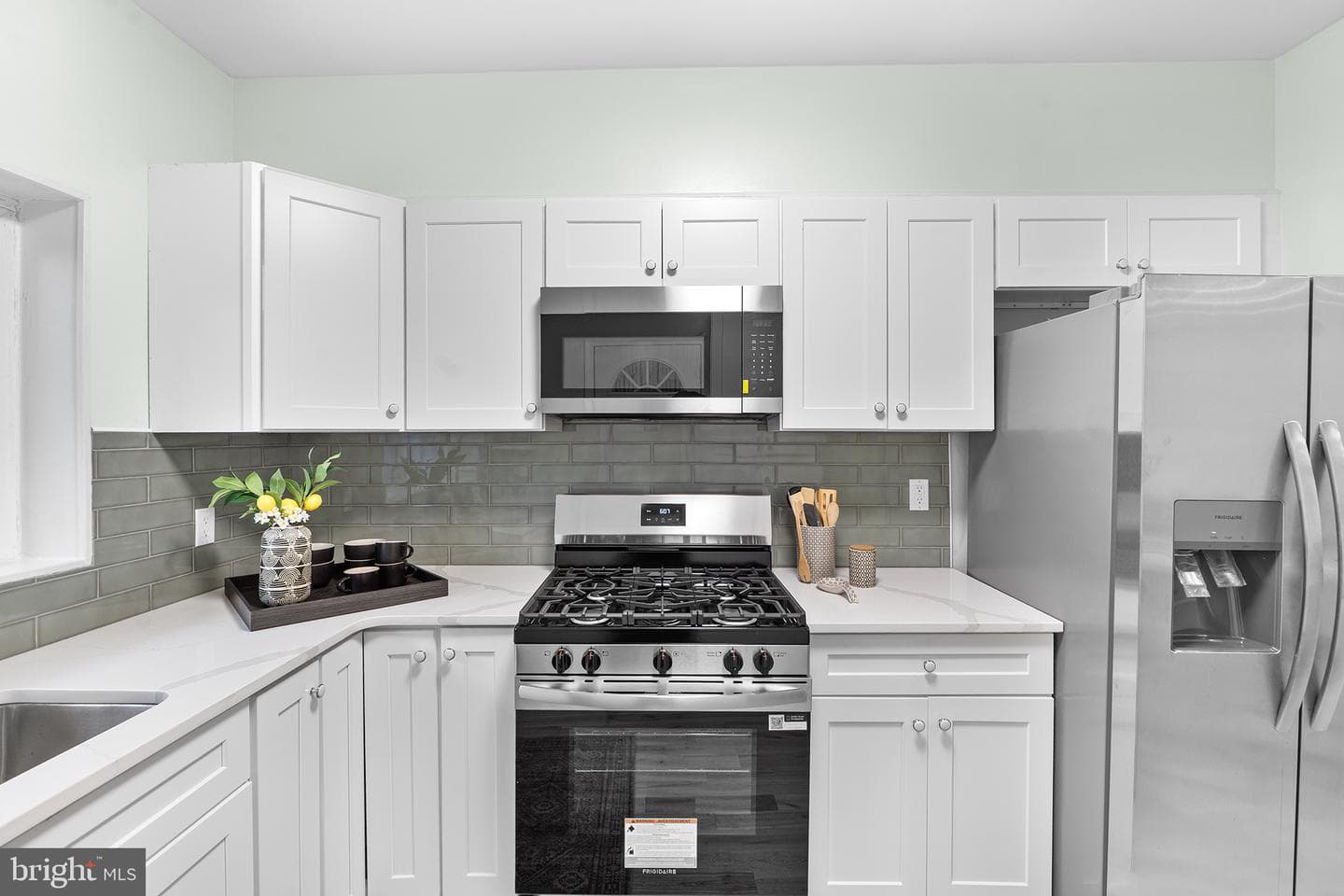 2231 S Opal Street photo 9