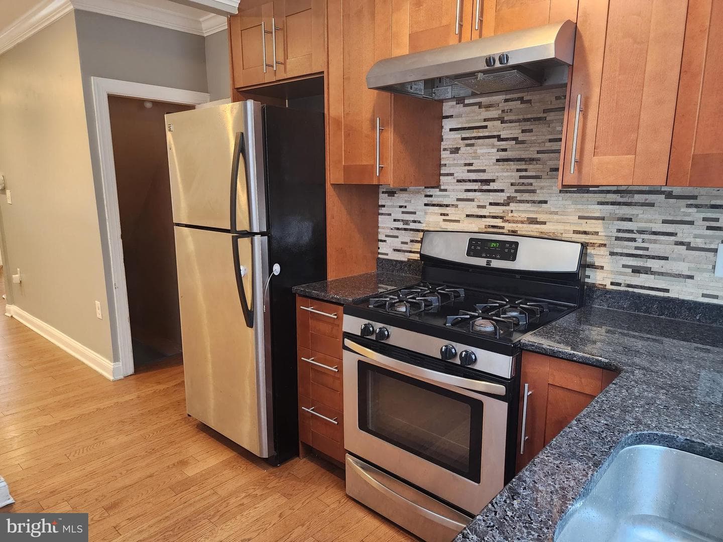 2143 Anchor Street photo 13