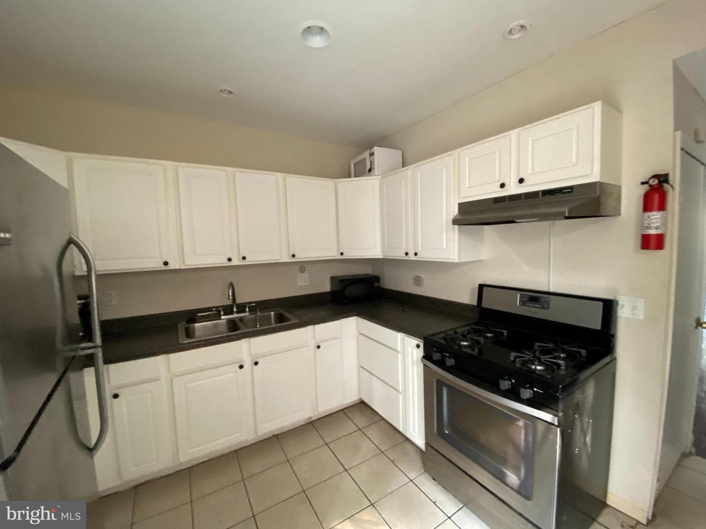 1716 N Willington Street photo 8