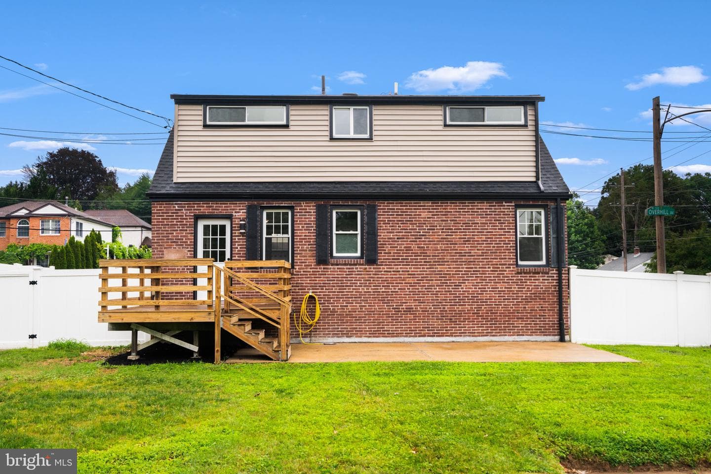 101 Overhill Avenue photo 34