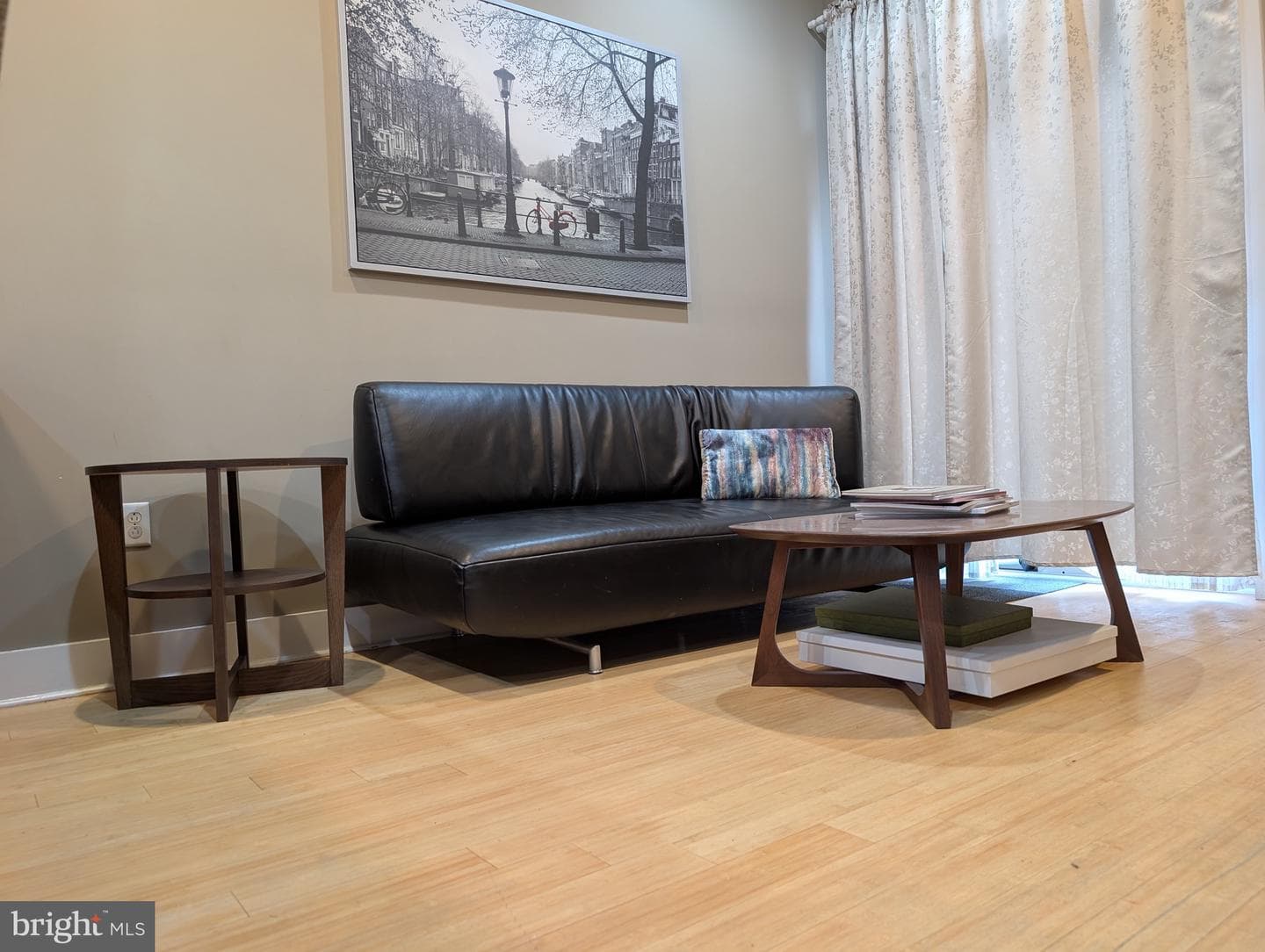 884 N Lawrence Street photo 8