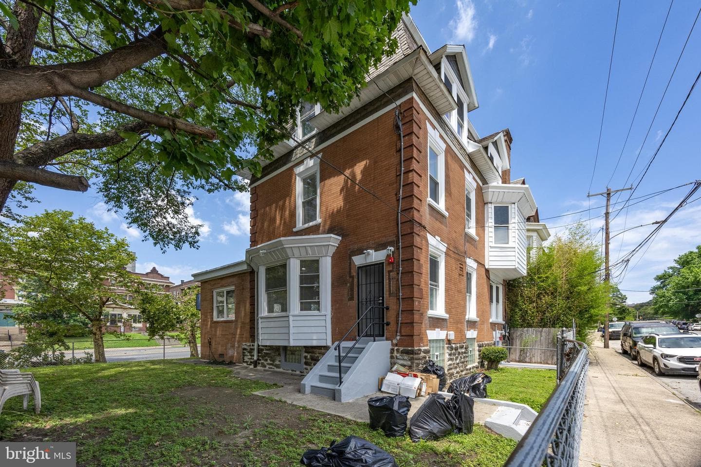 5213 N Broad St photo 35