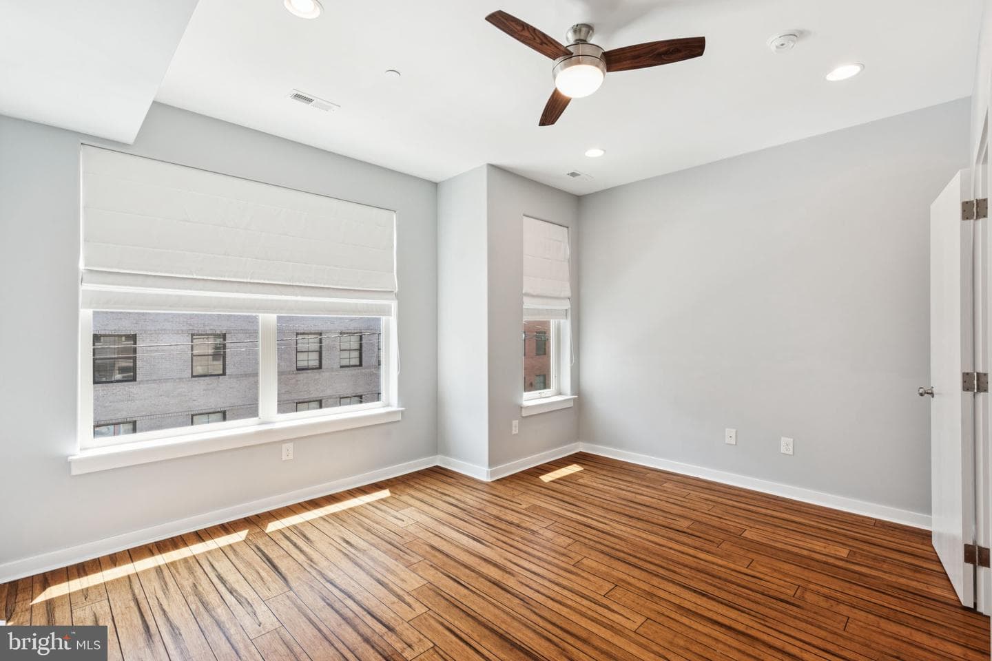 621 Moore Street photo 43