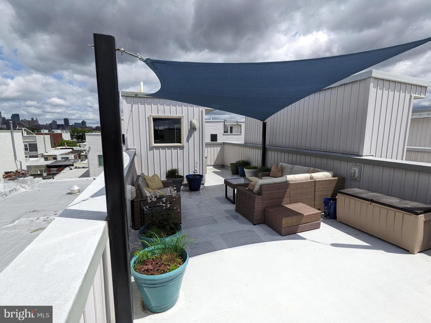 621 Moore Street photo 53