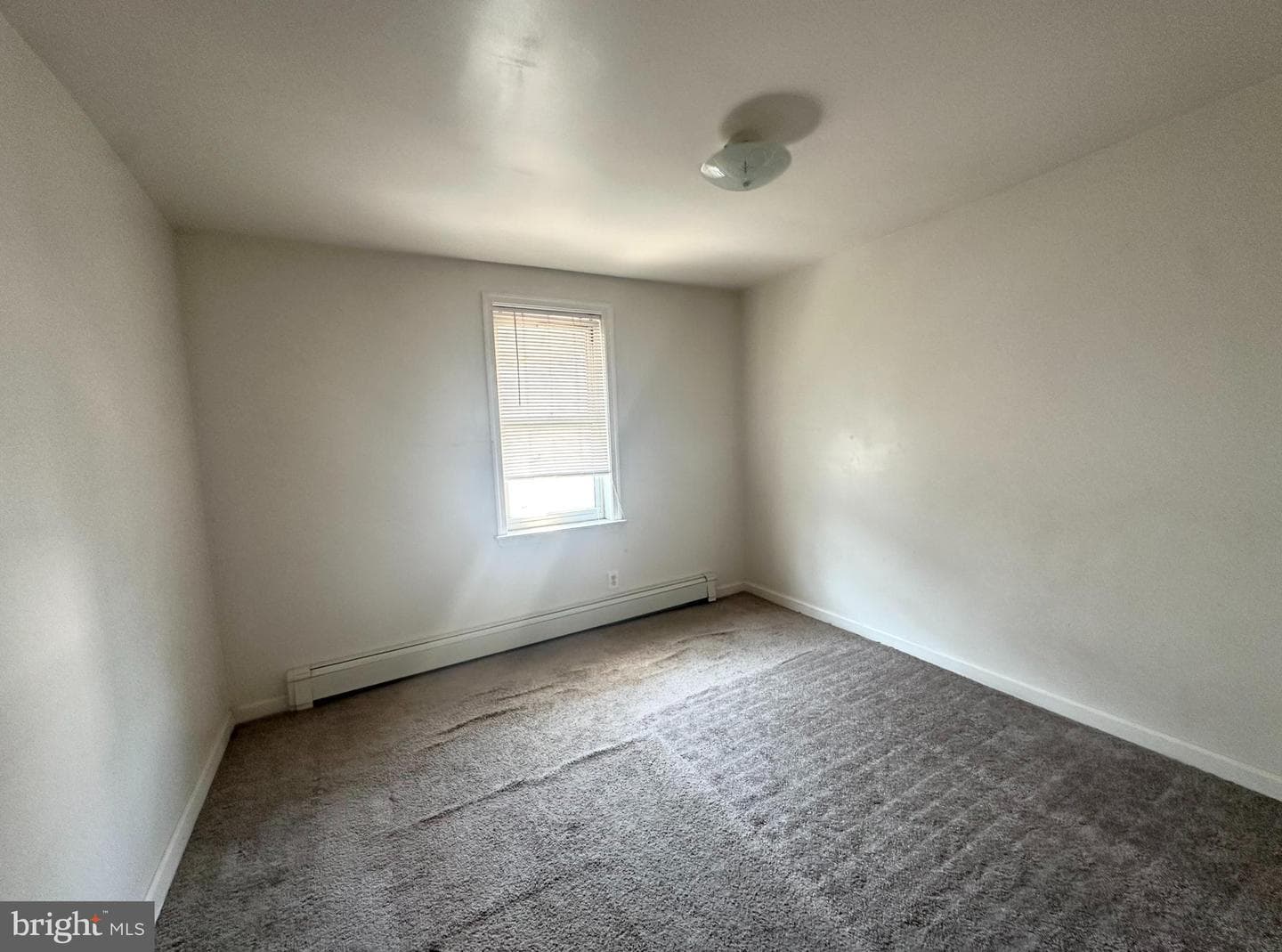 1748 S Chadwick Street photo 7