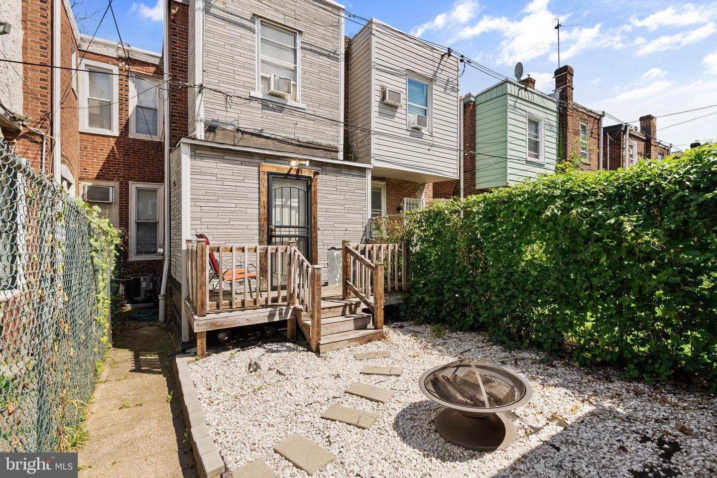 5134 N Fairhill Street photo 15