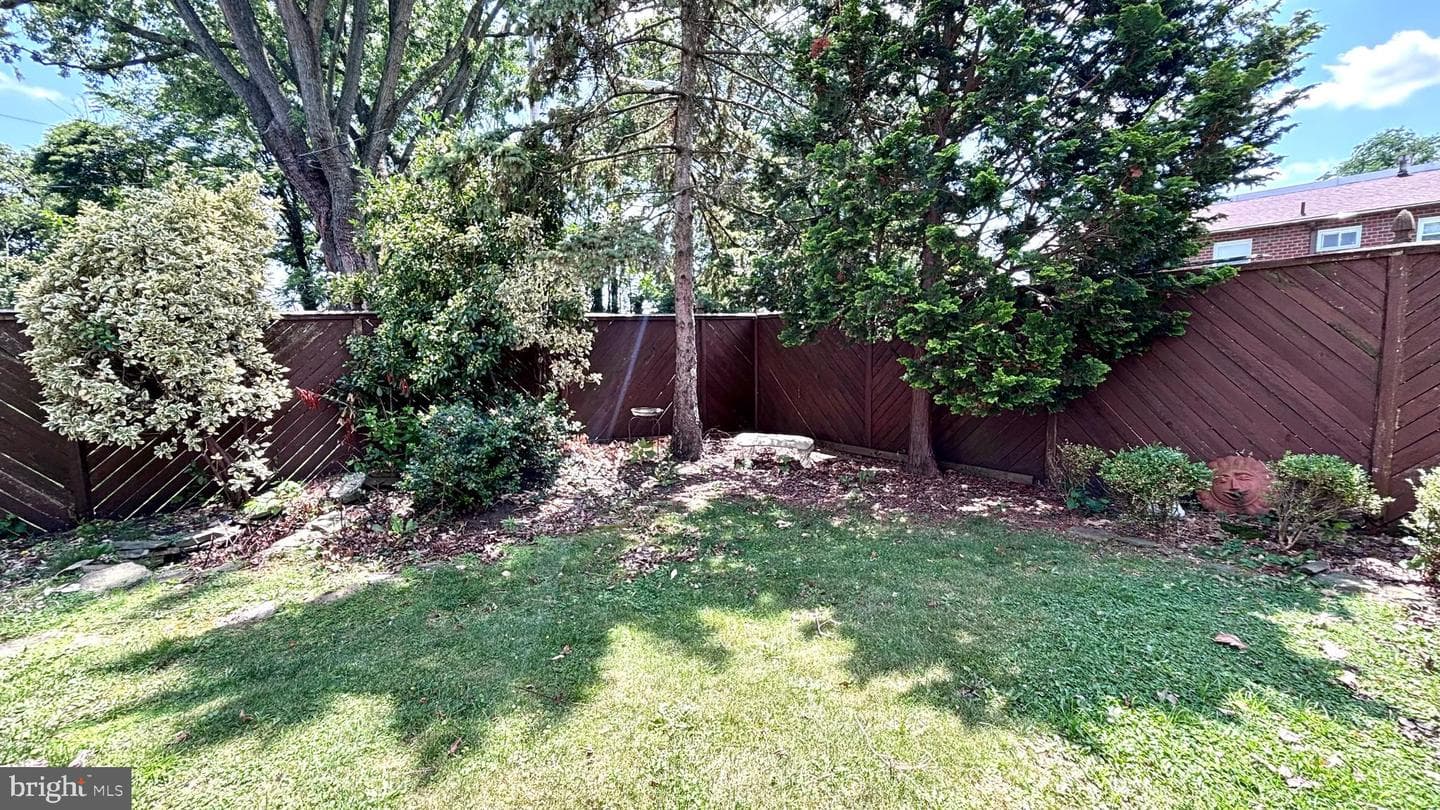 9401 Tulip Street photo 69
