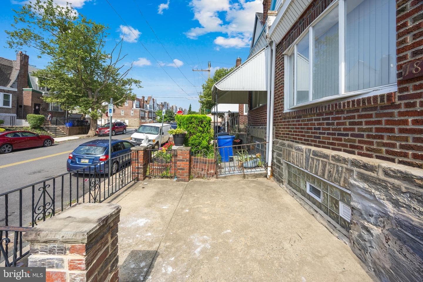 1837 73rd Avenue photo 3