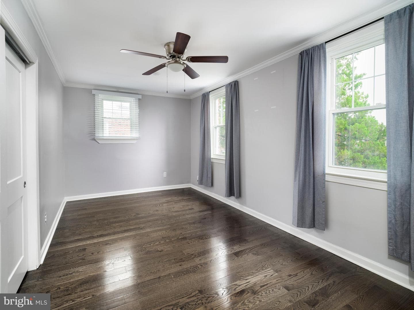 1218 E Cliveden Street photo 20