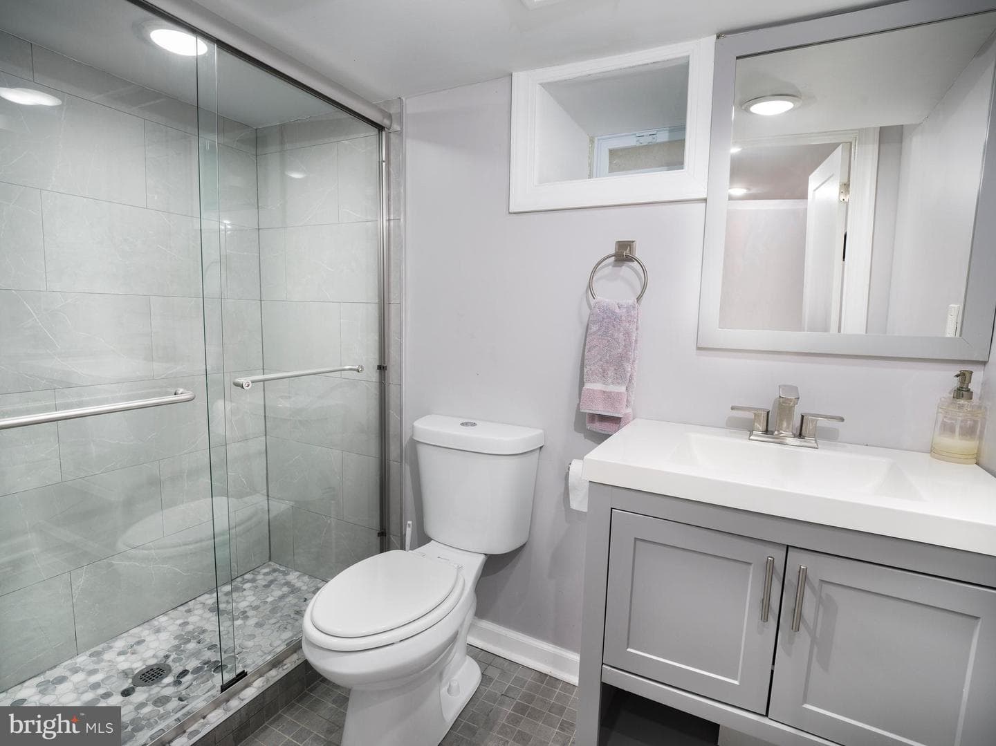 1218 E Cliveden Street photo 30