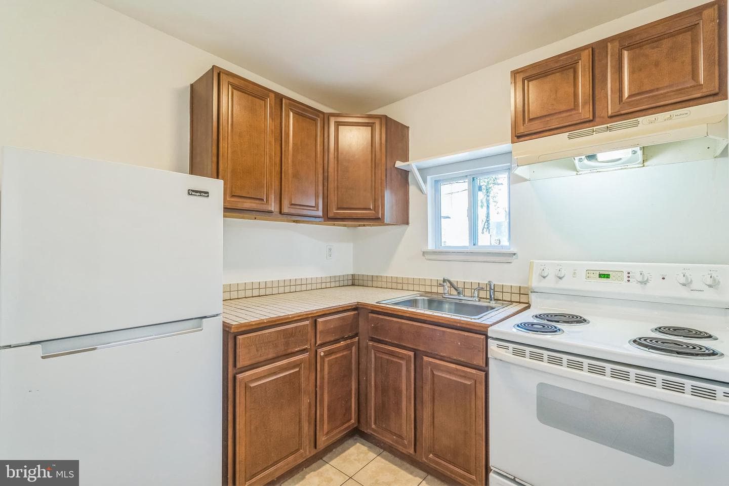 2519 E Gordon Street photo 11