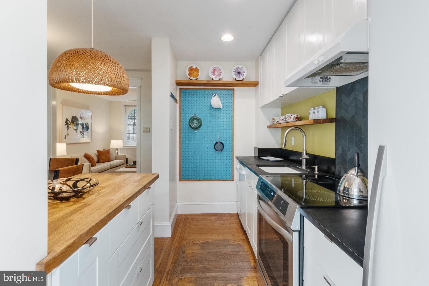 3426 Osmond Street photo 12