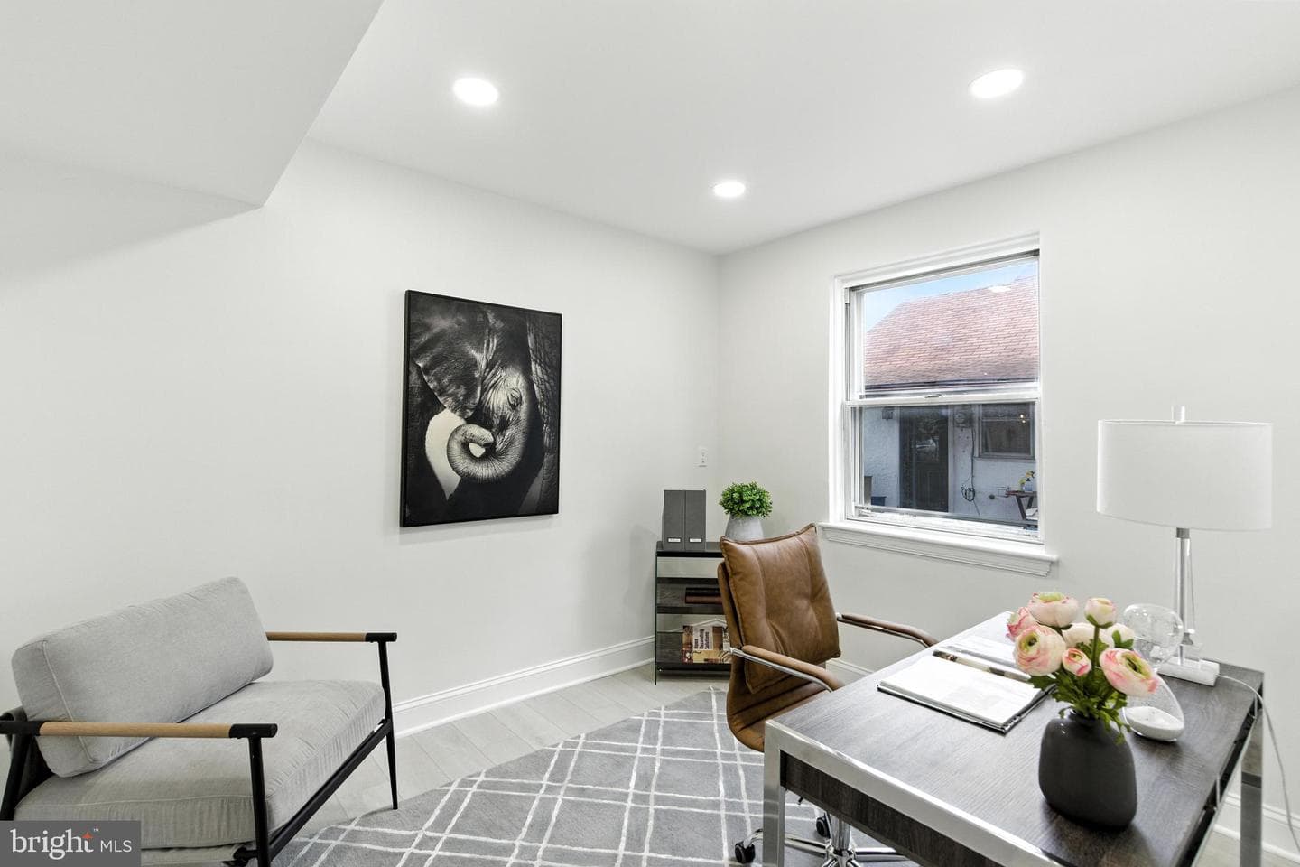 9219 Exeter Road photo 15