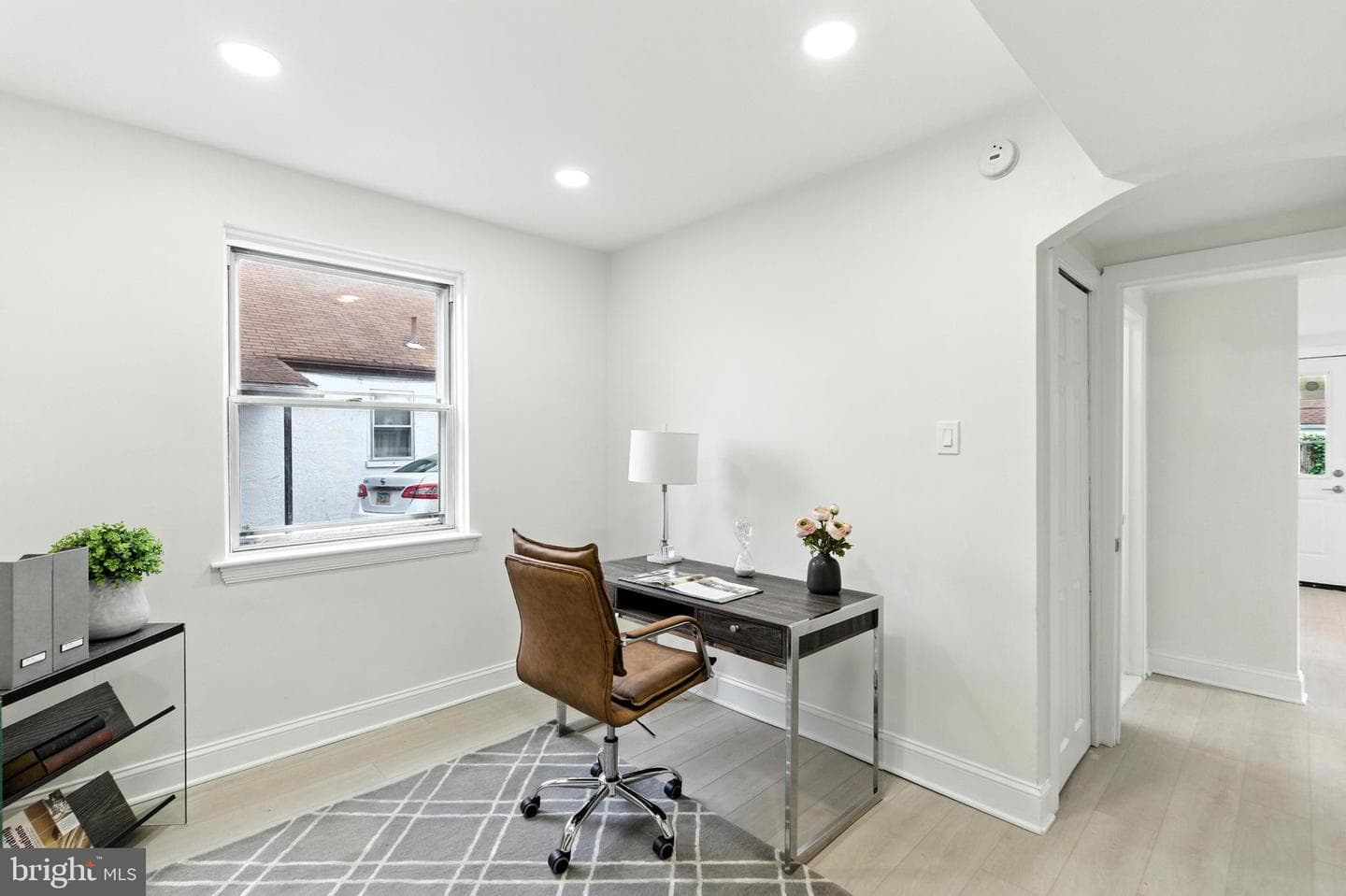 9219 Exeter Road photo 16