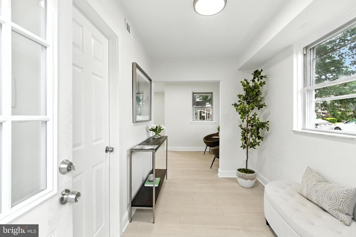 9219 Exeter Road photo 2