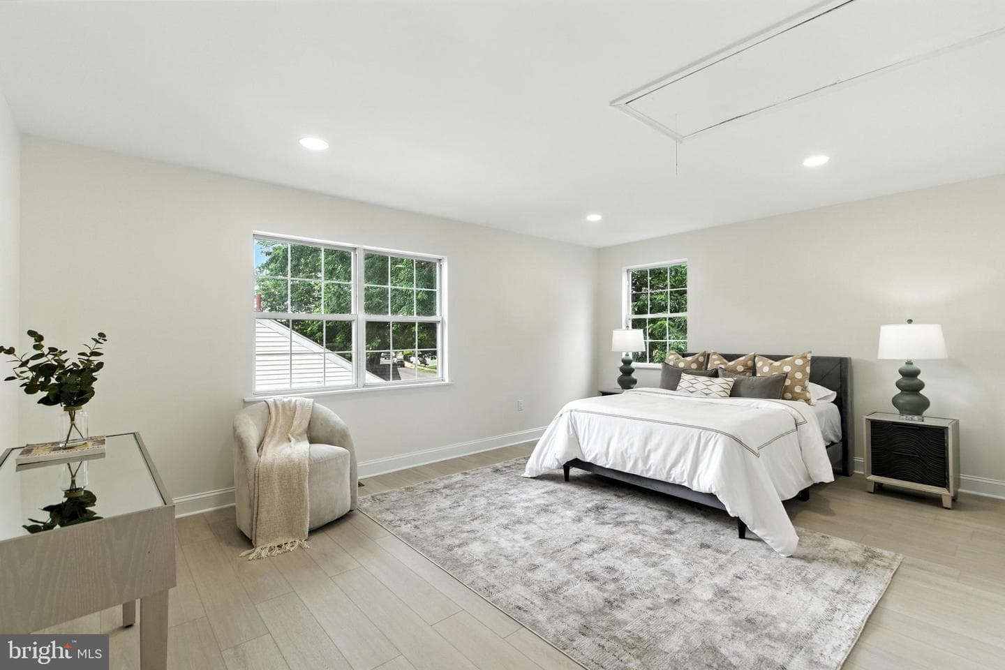 9219 Exeter Road photo 22
