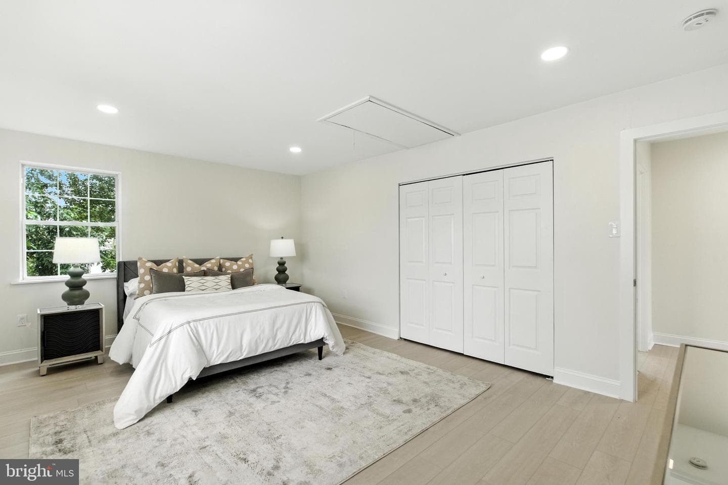 9219 Exeter Road photo 23