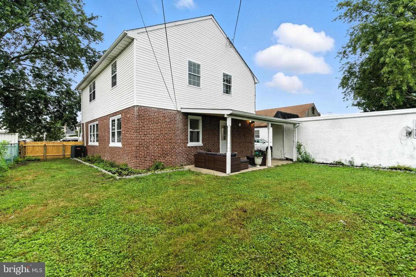 9219 Exeter Road photo 40
