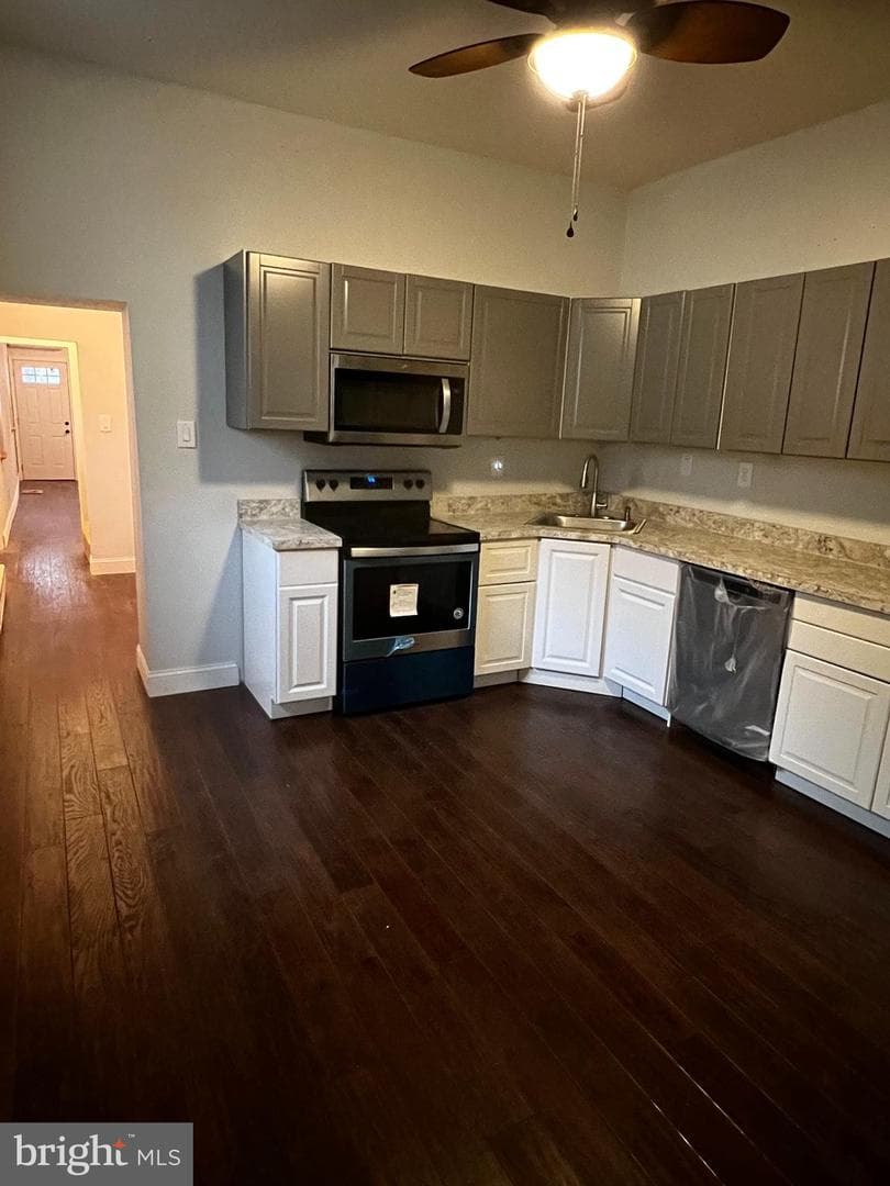 2637 Tulip And 2634-36 Agate Street Street photo 11