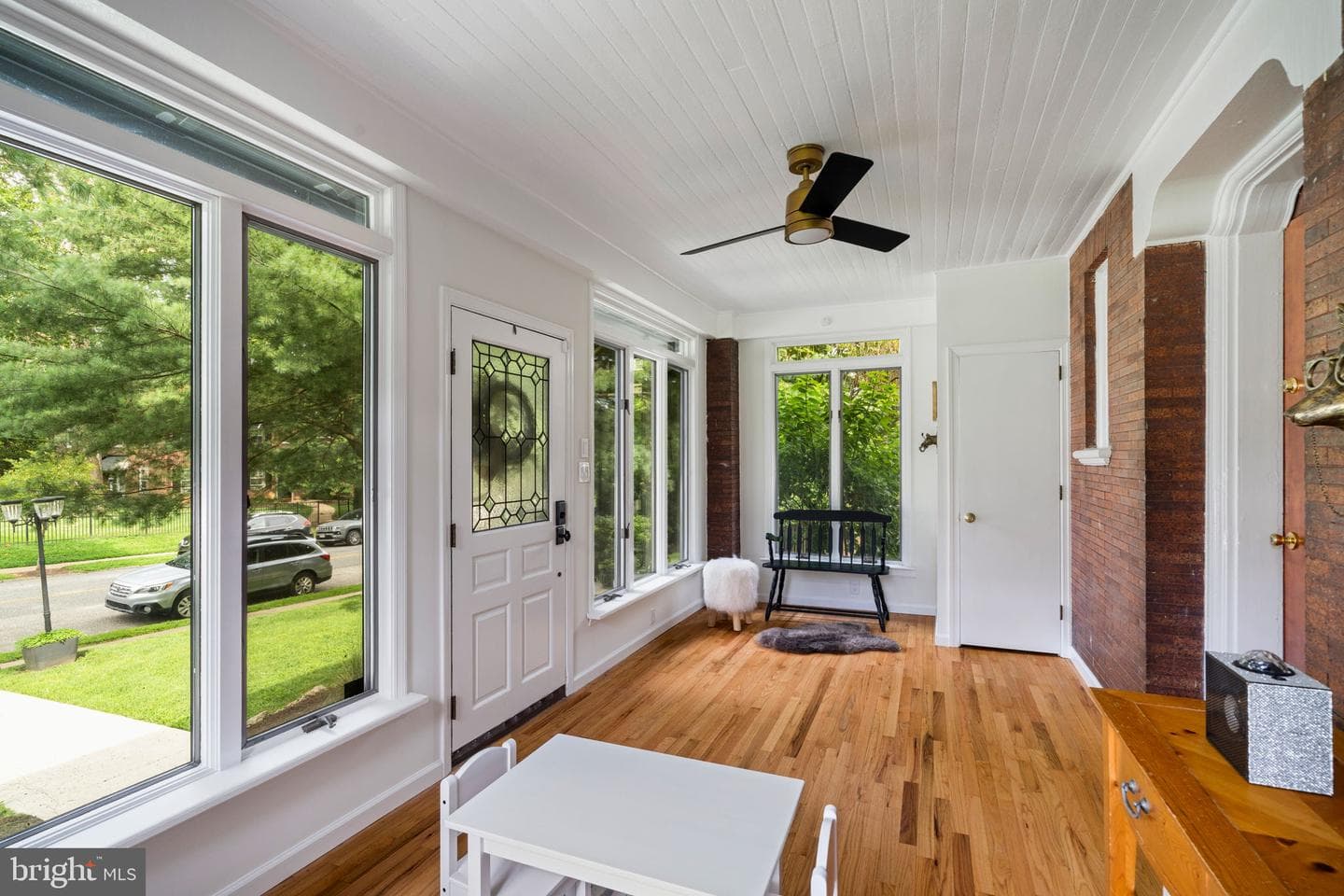 3000 Midvale Avenue photo 22