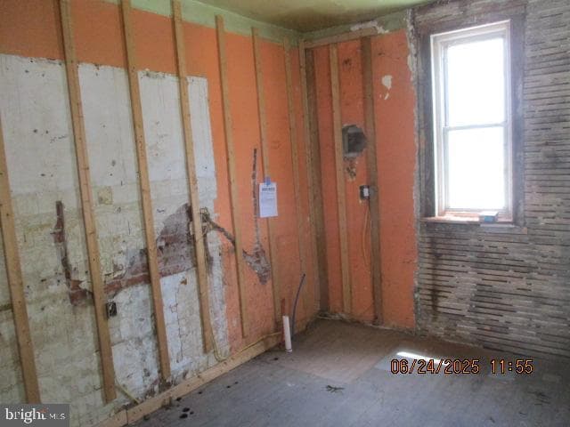 2965 Janney Street photo 32